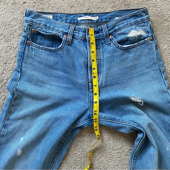 Levi's Premium High Rise Wedgie Denim Jean Size 28 . Like new - Picture 13 of 15